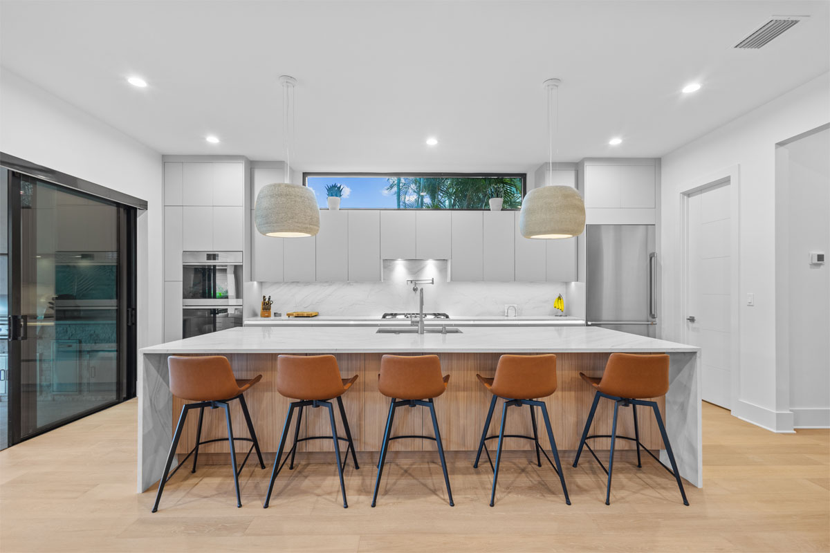 Two Story Modern Home dinning