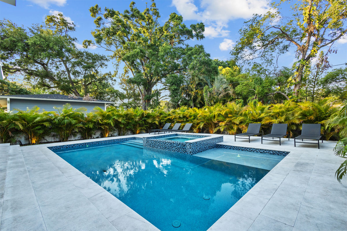 Contemporary Two Story Homes Tampa with Pool