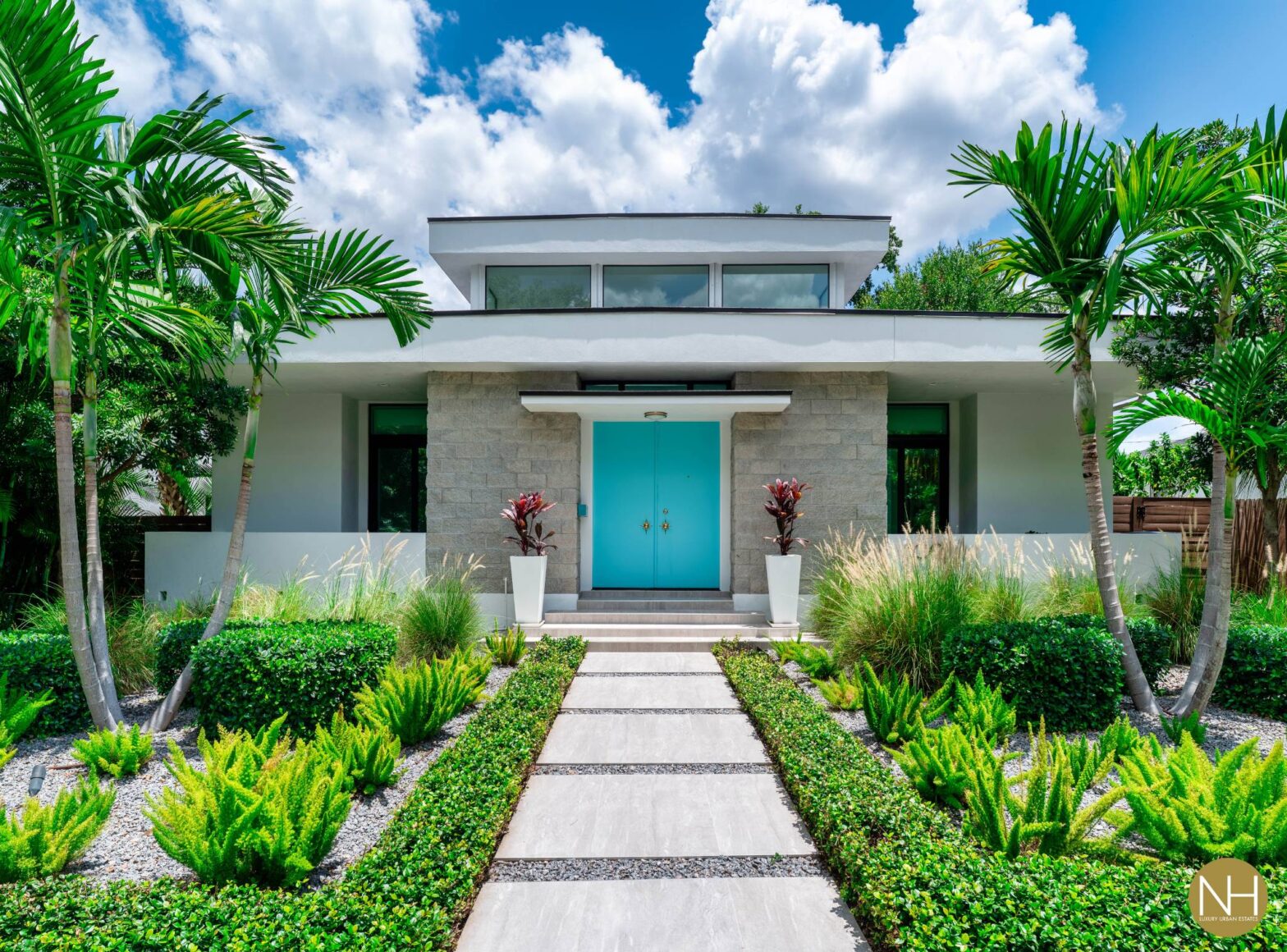 One Story Modern Farmhouse