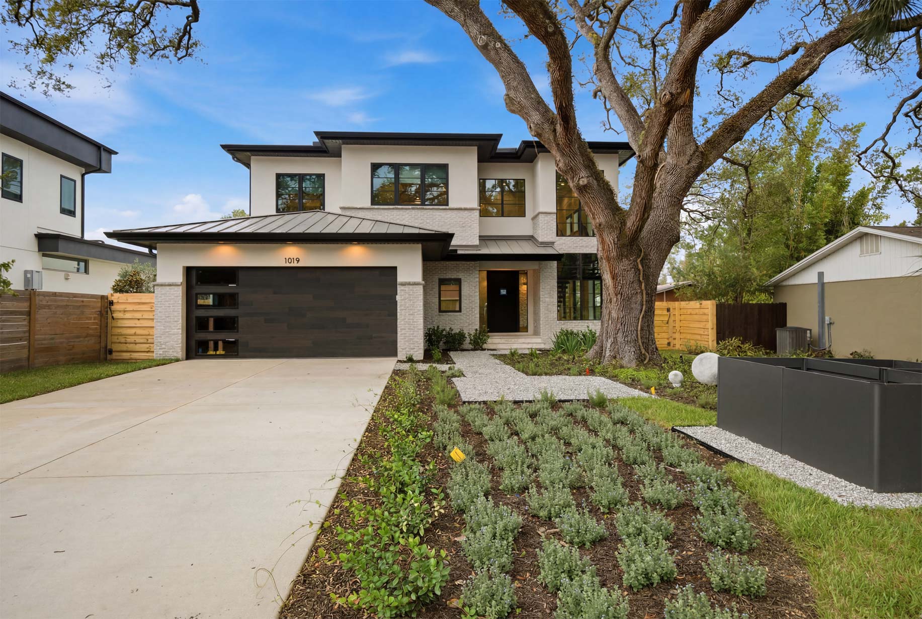 Why Custom Home Building Is Gaining Attention in Tampa Bay’s Changing Housing Market?